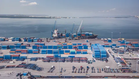 6 Ways Port Delays Raise Landed Cost for Amazon FBA Sellers