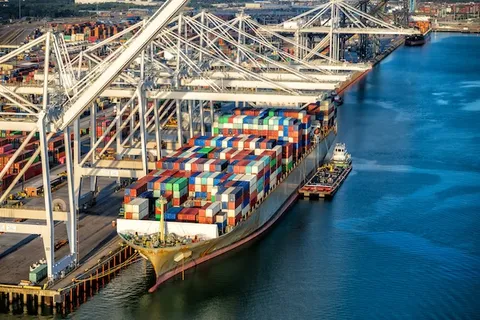 2026 Peak Season Outlook: 52% Expect More Activity Amid Tariff Risk